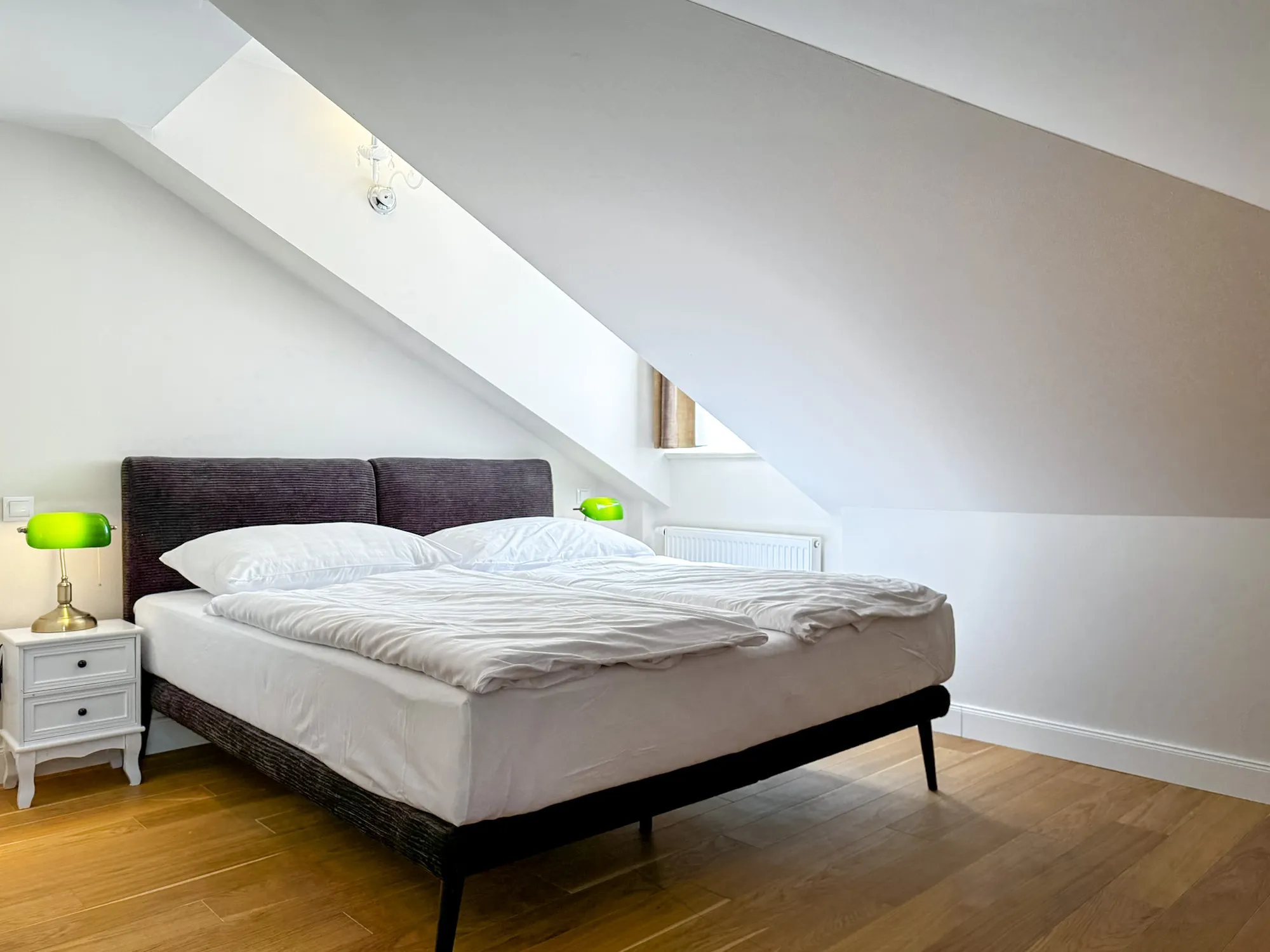 Náhled galerie Podkrovní apartmán se 2 ložnicemi 4