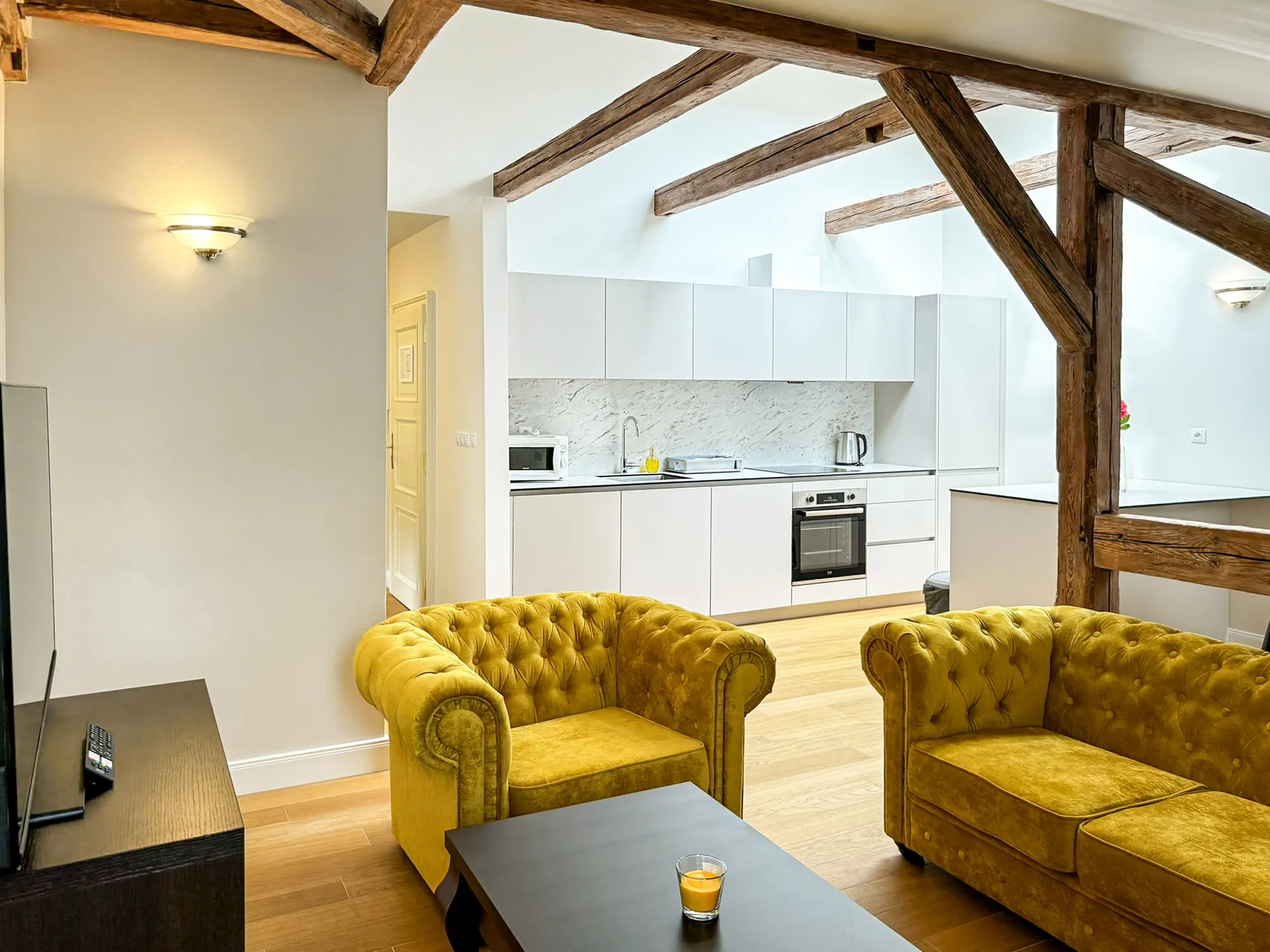 Náhled galerie Podkrovní apartmán se 2 ložnicemi 3
