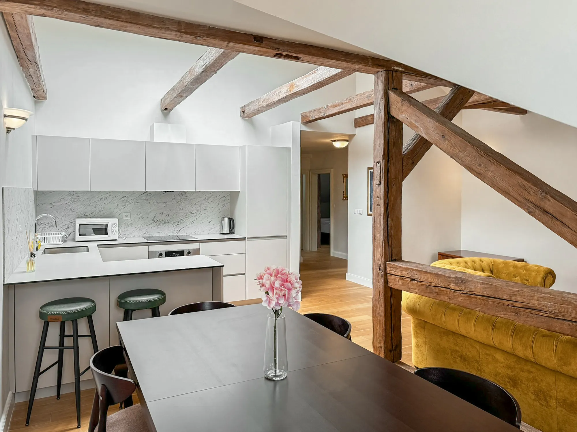 Náhled galerie Podkrovní apartmán se 3 ložnicemi 3